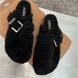 Black Fuzzy Buckle Mules